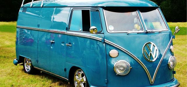 blue Volkswagen microbus